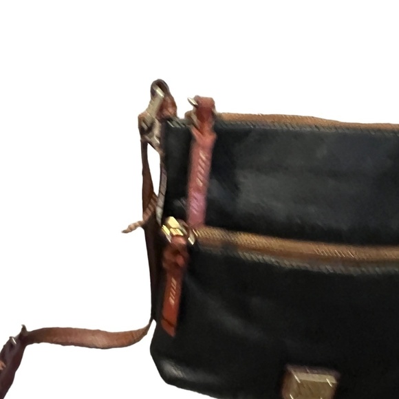 Dooney & Bourke Pebble Leather Letter Carrier, BLACK - Picture 8 of 11